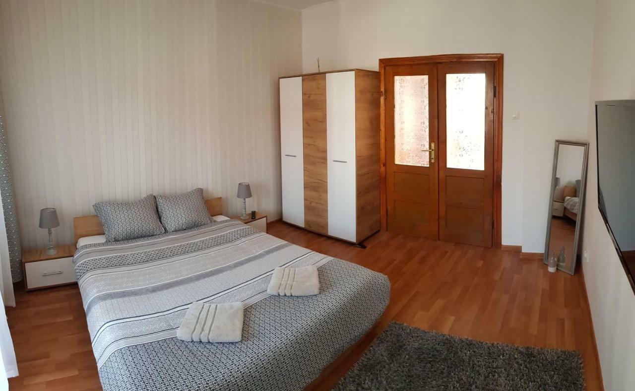 Premium Central Apartment ออราแด ภายนอก รูปภาพ